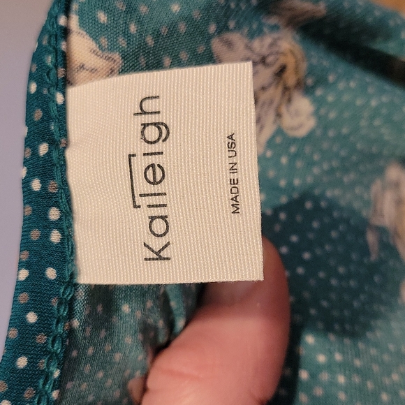 Kaileigh Floral Faux Wrap Dress - Picture 7 of 7